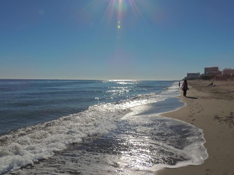 Playamar Beach. Торемолинос Екстериор снимка